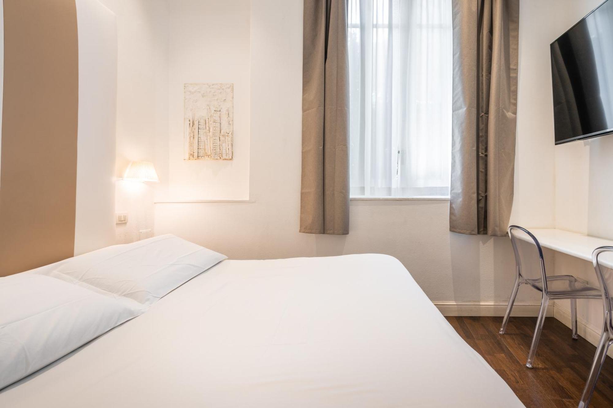 Pley Cagliari Boutique Rooms Екстер'єр фото